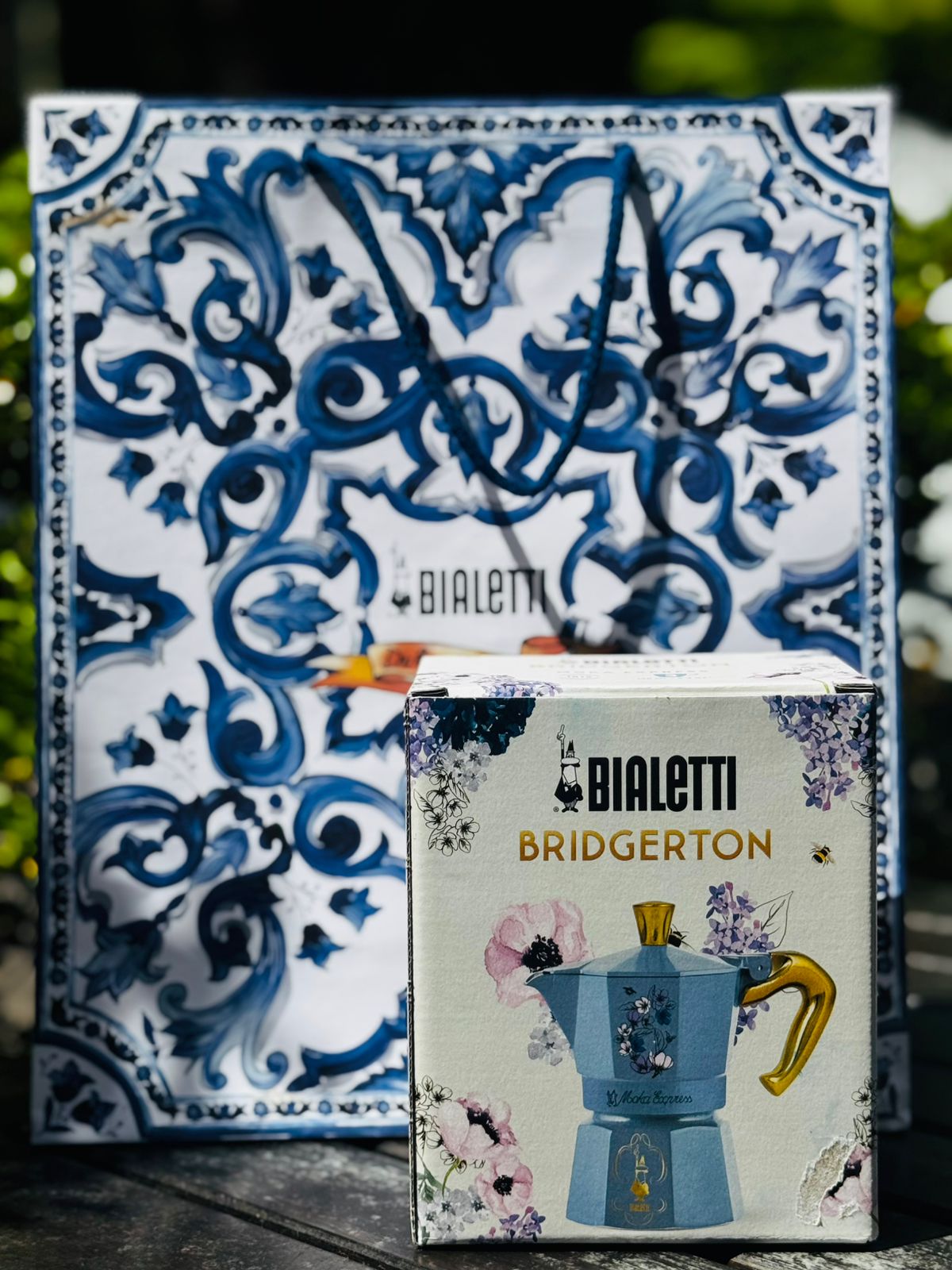 CAFETERA BRIDGERTON 3 TAZAS + BOLSA REGALO