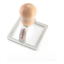 SELLO CORTA RAVIOLES CUADRADO PASTA LINDA 70 X 70 CM